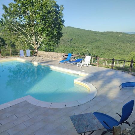 Casa Vacanze Fattoria Il Cerro Villa Pianelleto Екстериор снимка