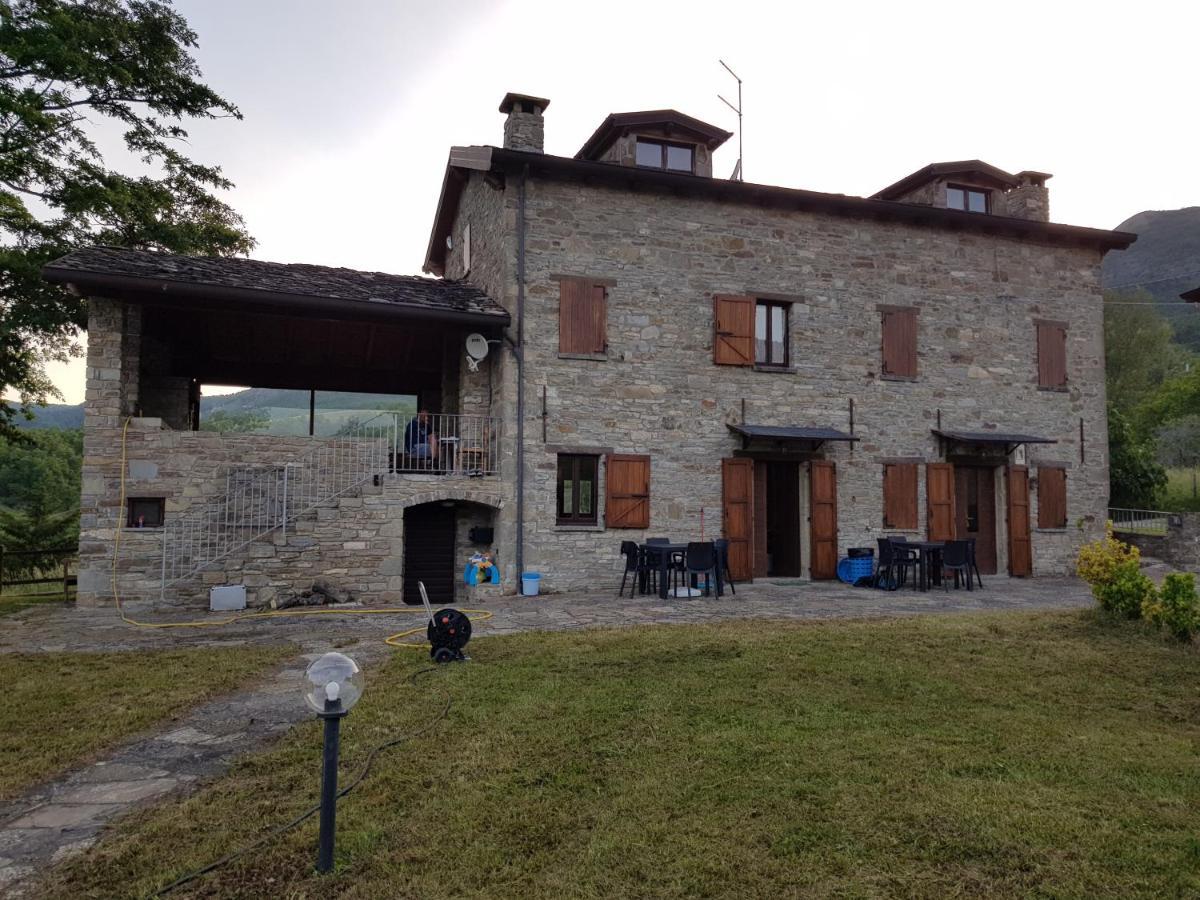 Casa Vacanze Fattoria Il Cerro Villa Pianelleto Екстериор снимка