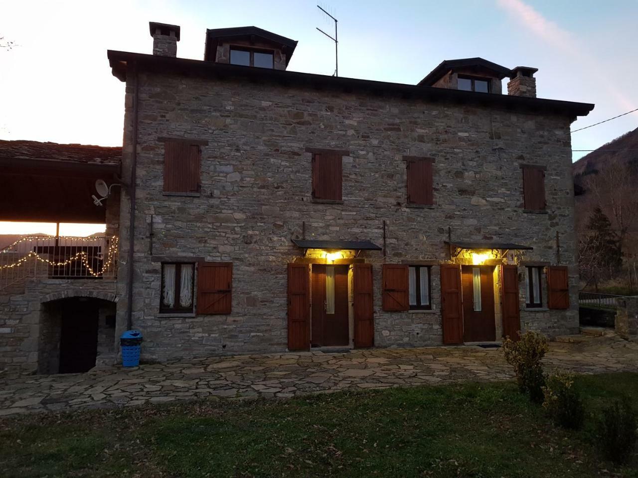 Casa Vacanze Fattoria Il Cerro Villa Pianelleto Екстериор снимка